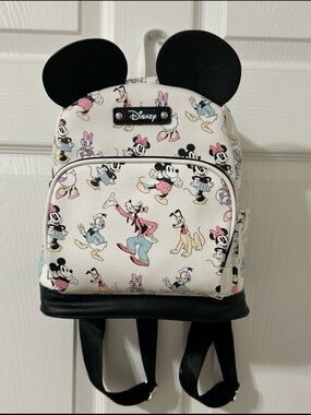Disney Kids Cream Mickey & Friends Mini Backpack, New.